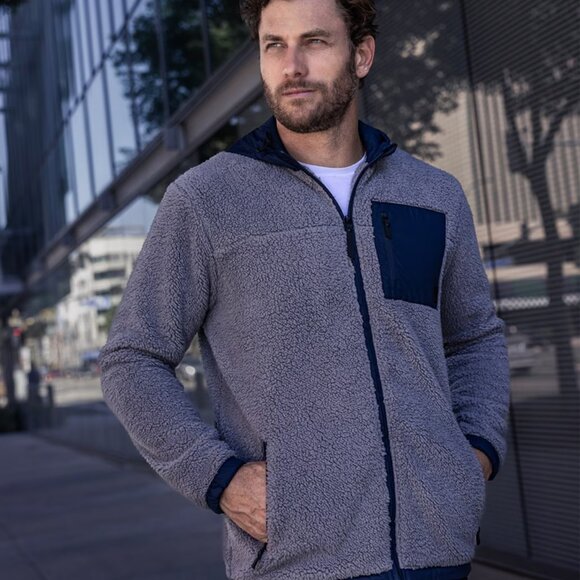 Travis Matthew VENTURE SHERPA Jacket Size L NWT - Picture 1 of 4